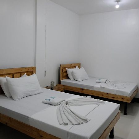 Bangles Homestay Coron Exterior foto