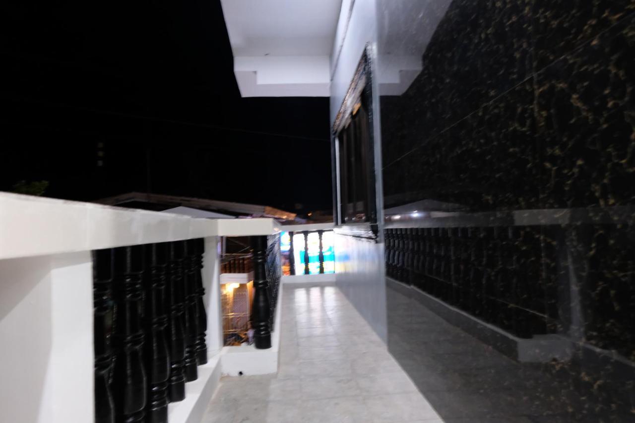 Bangles Homestay Coron Exterior foto