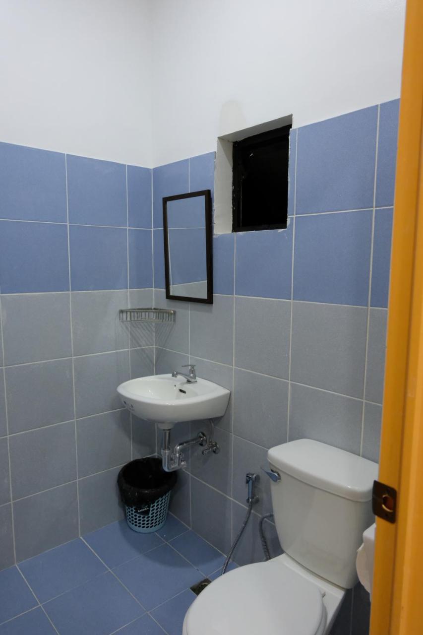 Bangles Homestay Coron Exterior foto